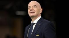 FIFAは間違いを認めるが、インファンティーノ氏は会長職に留まる